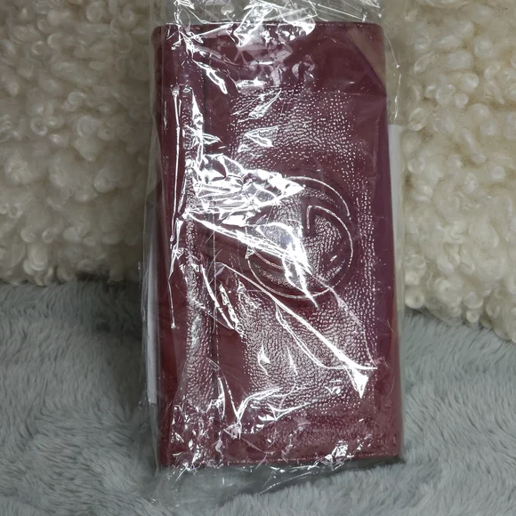 *Authentic**Gucci Soho GG Leather Continental Wallet - Crimson Red - Picture 9 of 16